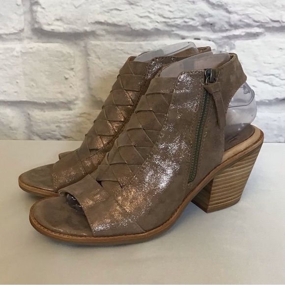 Sofft 8.5 Mckenna Suede Leather Metallic Sandals Braided Comfort Shoes Tan Taupe - Picture 2 of 13